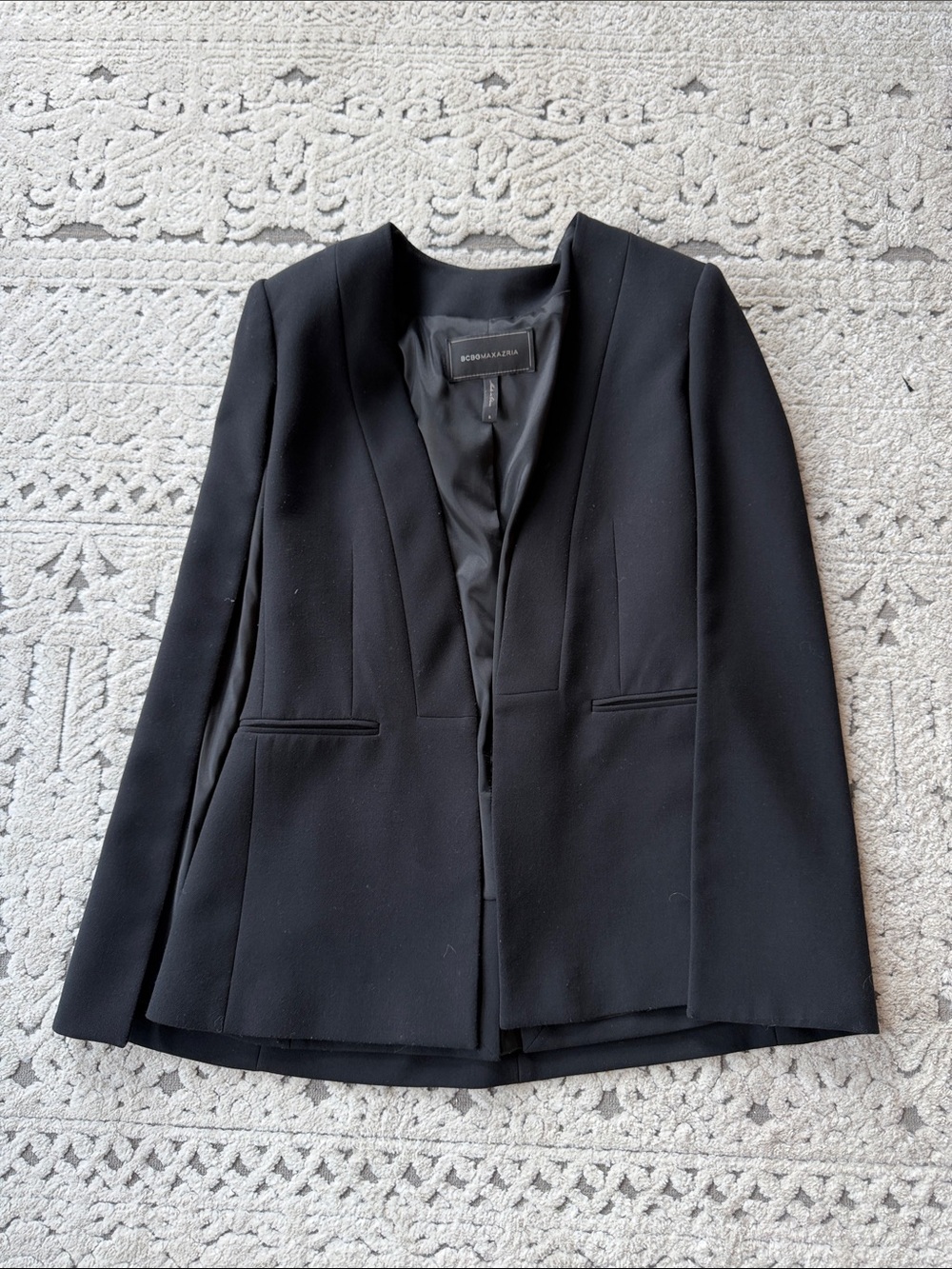 BCBGMaxAzria Black Open-Front Tailored Blazer